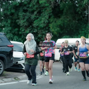 Runner Photo 3903567