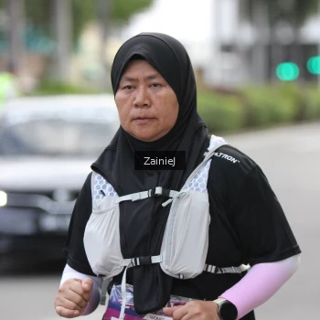 Runner Photo 3903579
