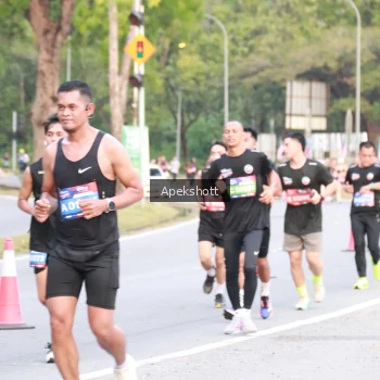 Runner Photo 3903616