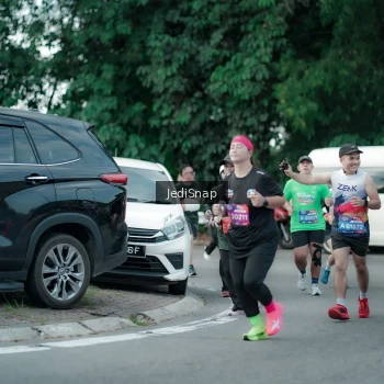 Runner Photo 3903655
