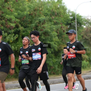 Runner Photo 3903664