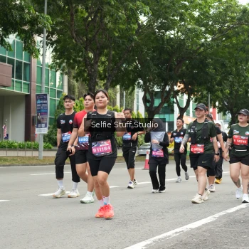 Runner Photo 3903665