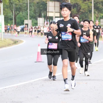 Runner Photo 3903698