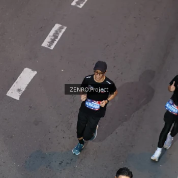 Runner Photo 3903701