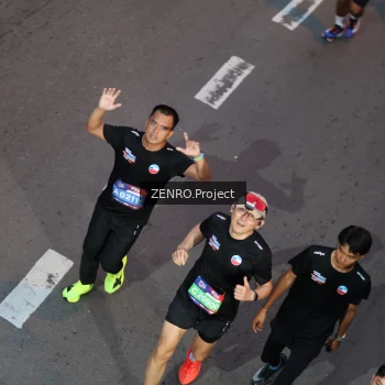 Runner Photo 3903716