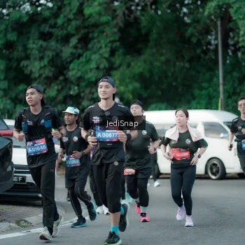 Runner Photo 3903749
