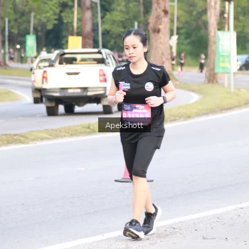 Runner Photo 3903752