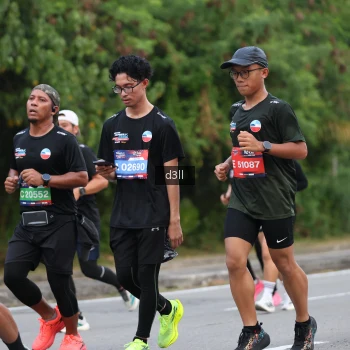Runner Photo 3903801