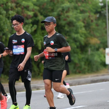 Runner Photo 3903819