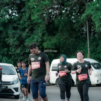 Runner Photo 3903831