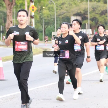 Runner Photo 3903849