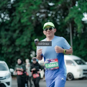 Runner Photo 3903862
