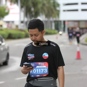 Runner Photo 3903870