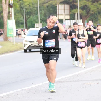 Runner Photo 3903878