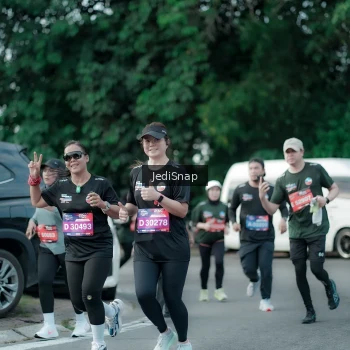 Runner Photo 3903890