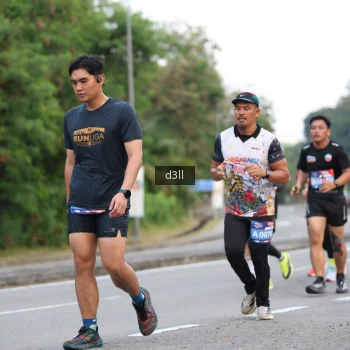 Runner Photo 3903948