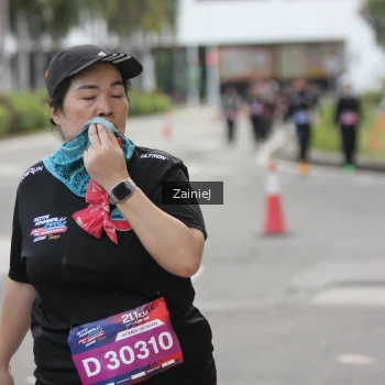 Runner Photo 3903957