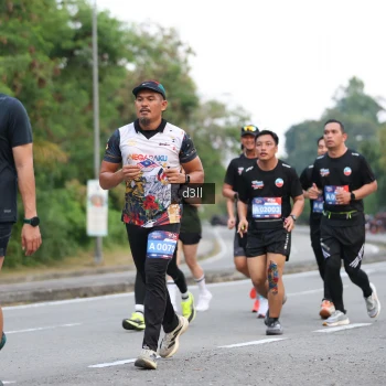Runner Photo 3903968