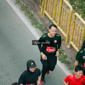Runner Photo 3903981