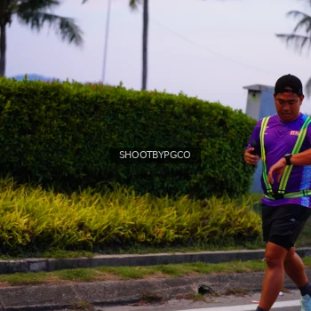 Runner Photo 3903990