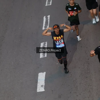 Runner Photo 3904009