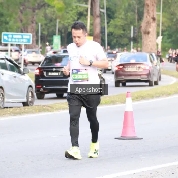 Runner Photo 3904038