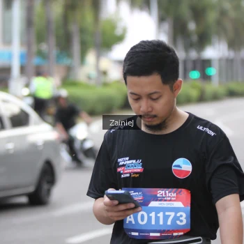 Runner Photo 3904039