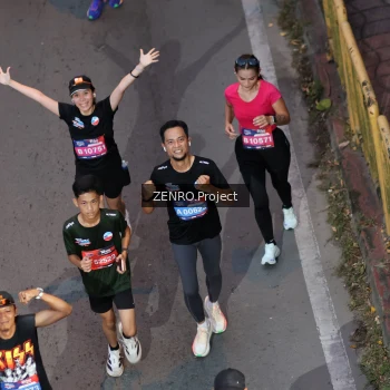 Runner Photo 3904063
