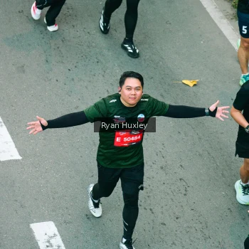 Runner Photo 3904133
