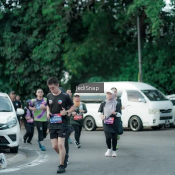 Runner Photo 3904150