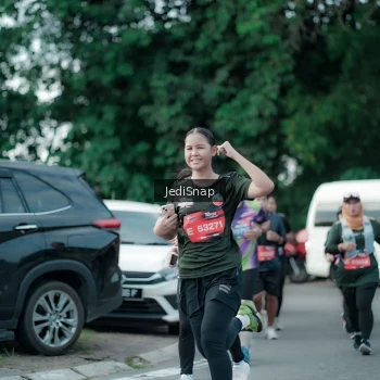 Runner Photo 3904185