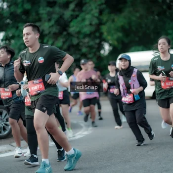 Runner Photo 3904201