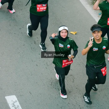 Runner Photo 3904213