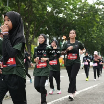 Runner Photo 3904224