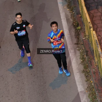Runner Photo 3904298