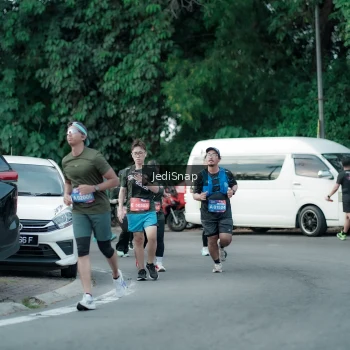 Runner Photo 3904324