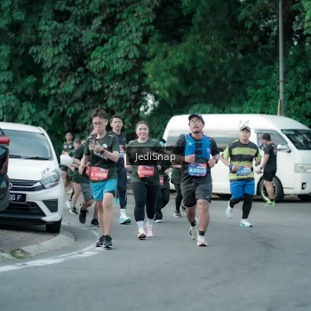 Runner Photo 3904330