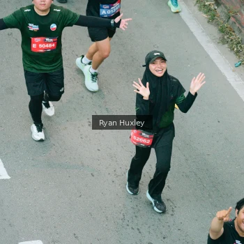 Runner Photo 3904342