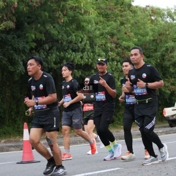 Runner Photo 3904352