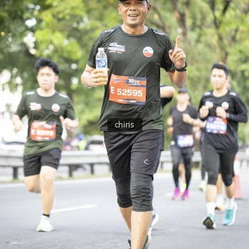 Runner Photo 3904394