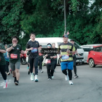 Runner Photo 3904404