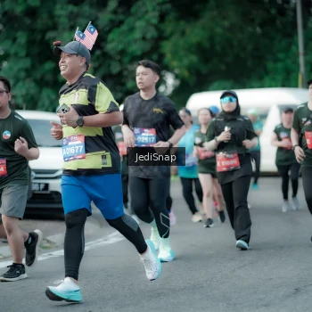 Runner Photo 3904409