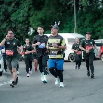 Runner Photo 3904415