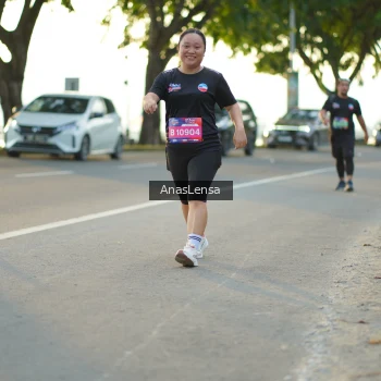 Runner Photo 3904436