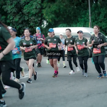 Runner Photo 3904444