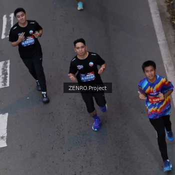 Runner Photo 3904455