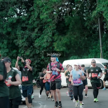 Runner Photo 3904488