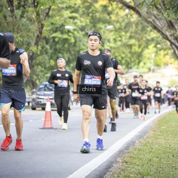 Runner Photo 3904497
