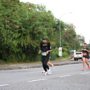 Runner Photo 3904579