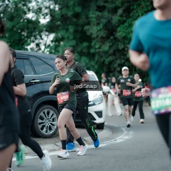 Runner Photo 3904614